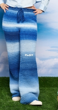 Yarnspirations - Red Heart Design Team - Perfect Fade crochet Pants - Free