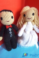 Hook and Stitch Creation - Alexandra Chmiel - Bride and Groom Wedding Dolls - Free