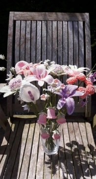Yvonnes Crochet Art - Yvonne Blanker - Birthday Bouquet - Verjaardagsboeket - Dutch