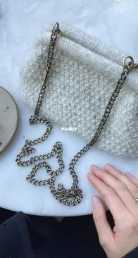 Winter Clutch - Mette-Wendelboe Okkels - PetiteKnit