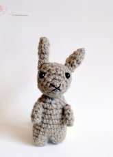 Pops The Milk - Patricia Castillo - Tiny Rabbit - English - Free