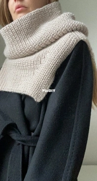 Gujo Collar by Karoline Skovgaard Bentsen - Aegyoknit