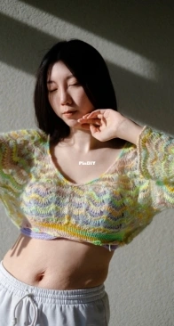 Simply Wave Crop by Layla Yang - Qing Fibre