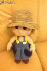 Mia doll
