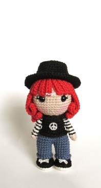Crochelandia - Rose Nogueira - Toy Art Rita Lee - Portuguese - Free