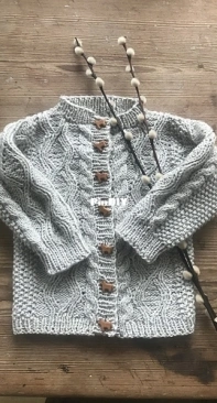 Ponny cardigan by Anne B Hanssen