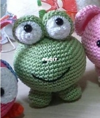 Unknown Designer - Frog - Sapo Bola - Portuguese - Free
