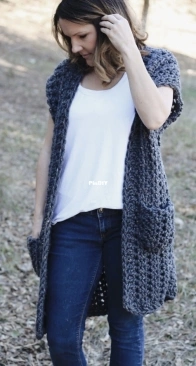 Whistle and Wool - Angie Bivins - The York Sleeveless Cardigan