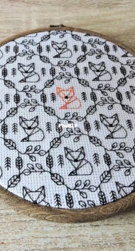 TrunkyStitches - Fox Blackwork XSD