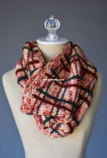 Plaid Cowl by Amy Gunderson-Free