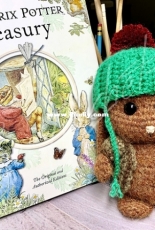 B Crochet-tive - Brittany Weidenfeller - Benjamin Bunny