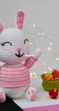 Sevda Bebek - Meziyet - Easter Bunny