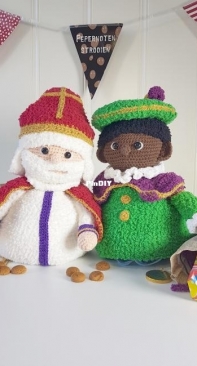 Woolytoons - Tessa van Riet - Saint Nicholas Bundle - Sint Nicolaas patronenbundel- Sinterklaas - Dutch