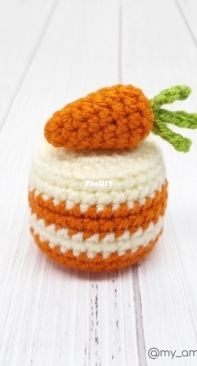 My Amigurumi Farm - Anna - Carrot Cake - Free