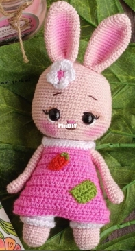 Amiville - Sarah Hafez - Bunny