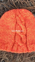 Neon Hat by Margot Erdmann-Free