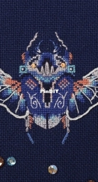 Panna J-7271 - Fantasy beetles. Sapphire and Physalis