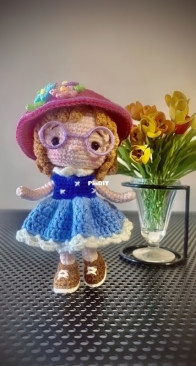 Girl for blue dress