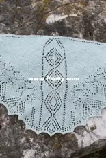 Mystery Medallion Shawl  by Jen Lucas - russian - free