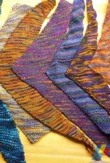 MMario Designs-Boomerang Shawl by MMario-Free
