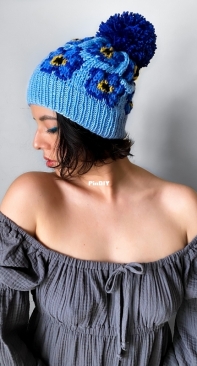Dear Daisy Beanie by Daniella Hua-Free