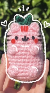 Knottie Frog - Kaylie Truong - Berry Pusheen - Free