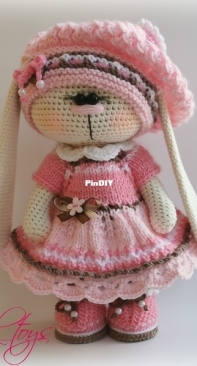 Tatsok Toys - Tatyana/Tatiana Sokolova - Татьяна Соколова - Bunny Bead Pie -  Зайка Бусинка Пироженка - Russian