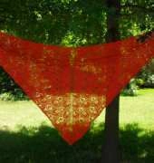 Fallen Rose Shawl