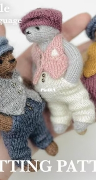Creative Knit Scape - Mini Seamless Teddy Bear - English