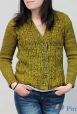 Glenfiddich Cardigan by Annamária Ötvös