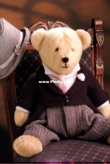Jacquay Yaxley Knitting Emporium- Jacquay Yaxley- Groomed to Perfection Bear clothes