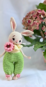 Ludaorlova Toys - Flower Bunny