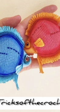 Totaksusha - Ksenia / Kseniya Abdullina Gnezdina - Ксения Абдуллина - Discus Fish - Рыбка Дискус - Russian