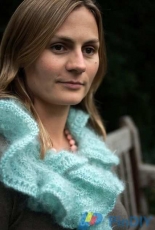 Ruffle Lace Scarf by Suzie Blackman -Free