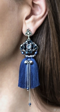 ANNESK - Miss Earrings - Russian