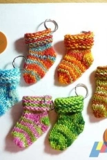 Superminis Socks by Gudrun Neumann-Mack -Eng.,German-Free