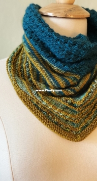 Smoke + Mirrors Cowl by Crystal Hiatt-Free