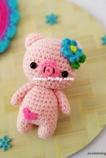 A little love everyday! - Paint It Colorful - Anitha Domacin - Amigurumi Pig - Free
