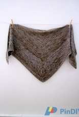 Lemmy K. Shawl by Isabell Kraemer - English, French, German, Italian
