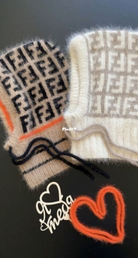 Fendi hood -  Owlknit - Russian