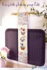 Un porte plateau pour lete from Creation Point de Croix-N° 21 HS Gourmandises