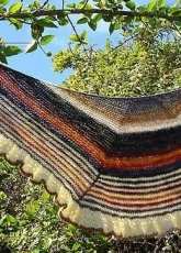 Inês Sousa-AR book-Dueto Shawl by Inês Sousa