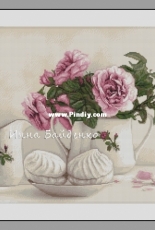 Still Life with Marshmallows by Inna Baydenko / Baidenko Инна Байденко