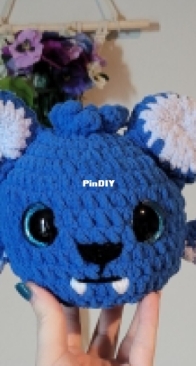 Anciana Crochet - Heidi Thomas - Blueberry Fruit Bat - Free