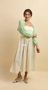 Bubble Sleeve Shrug by Afifa Sayeed - Universal Yarn - Free