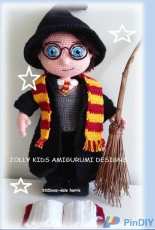 Happy Kids Amigurumi Designs - Jolly Kids Amigurumi Designs - Wizard Boy