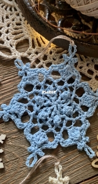 Draiguna - Julia Hart - Arintide Snowflake