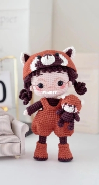 Beary Bearnita - Phạm Hiền Hạnh - Red Panda doll - English