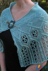 The Pale Lady Shawl by Noora Laivola  - Free
