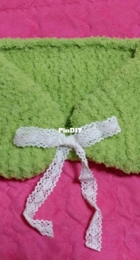 Baby neck scarf